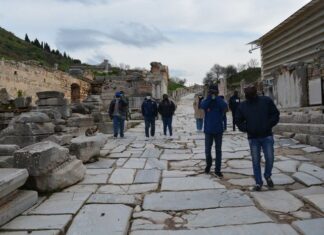 The English Advance Through France